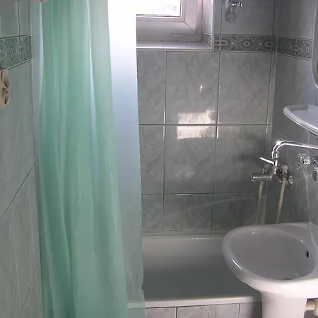 2d Mieszkanie Normalne Dwupokojowe Nieprzechodnie Halczyna 9 Alfa Apartment *