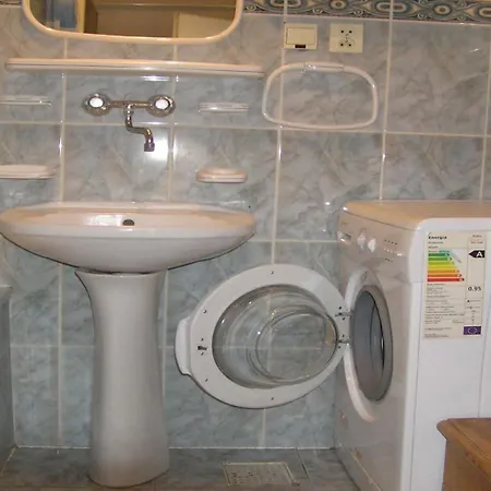 2c Klimatyzacja Mieszkanie Normalne Dwupokojowe Nieprzechodnie Halczyna 9 Alfa Apartmán Krakov